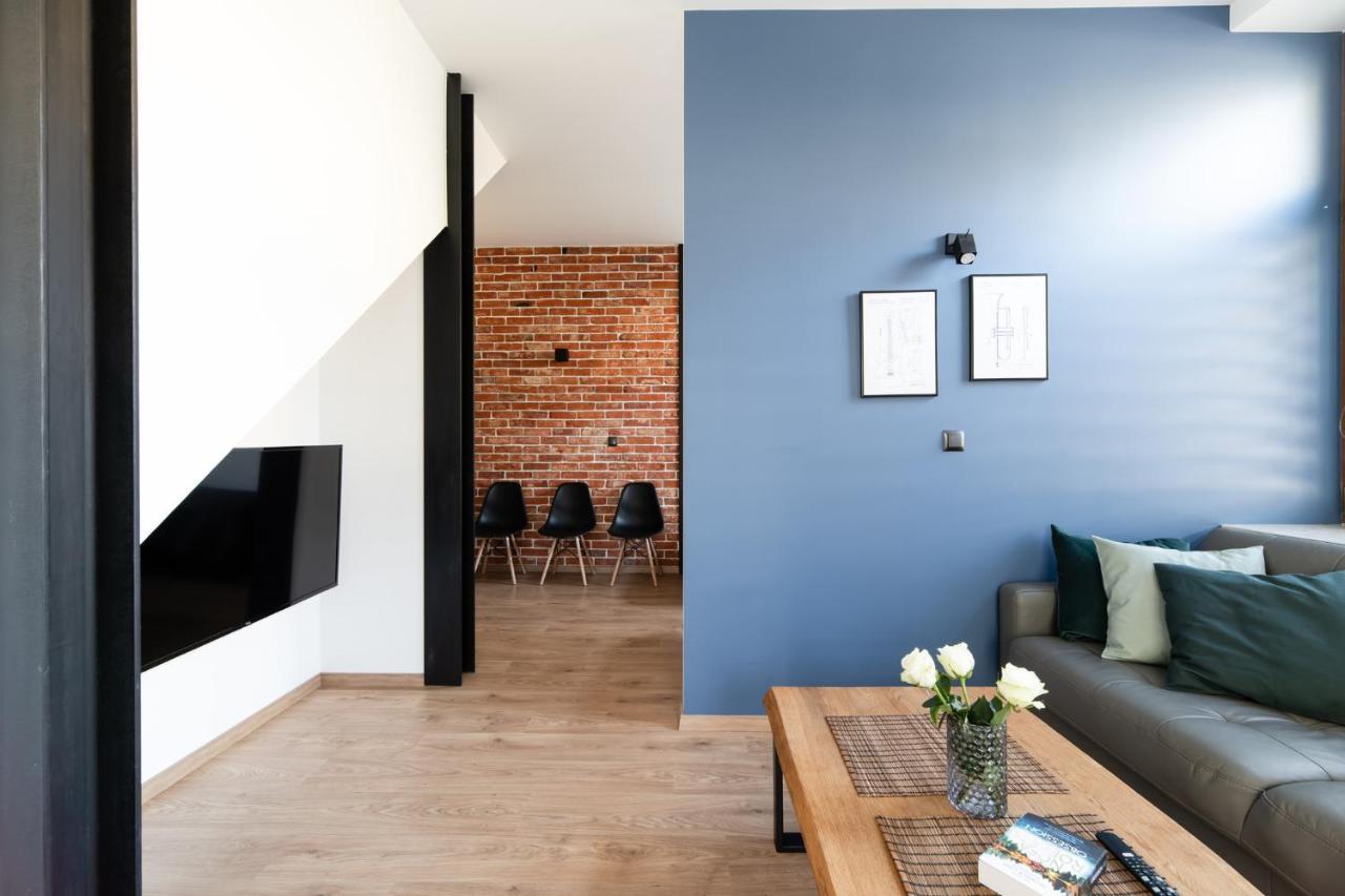 Apartamento Neo Unique & Bright Apartments, Free Parking, 15min Old Town & Kazimierz - By Homelike