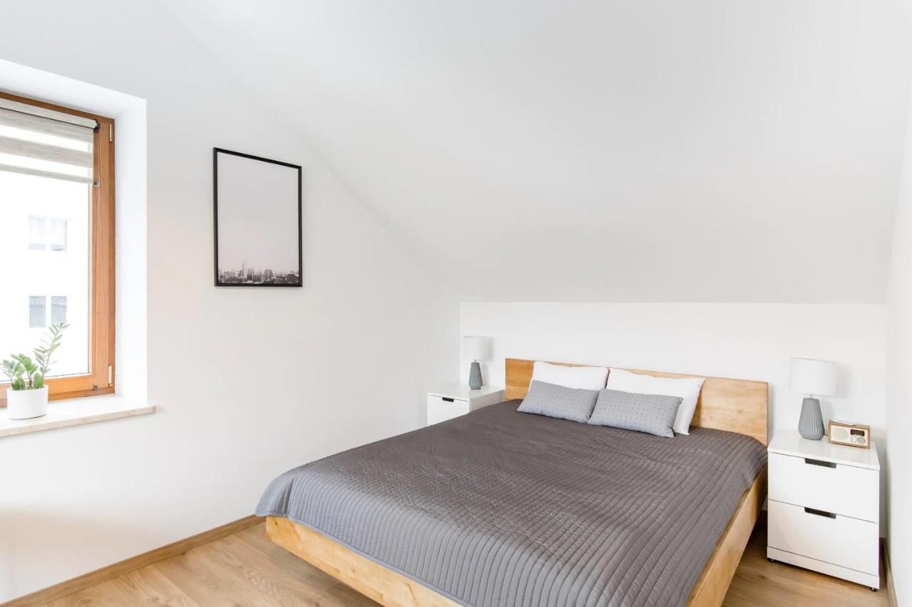 Neo Unique & Bright Apartments, Free Parking, 15min Old Town & Kazimierz - By Homelike Apartamento *