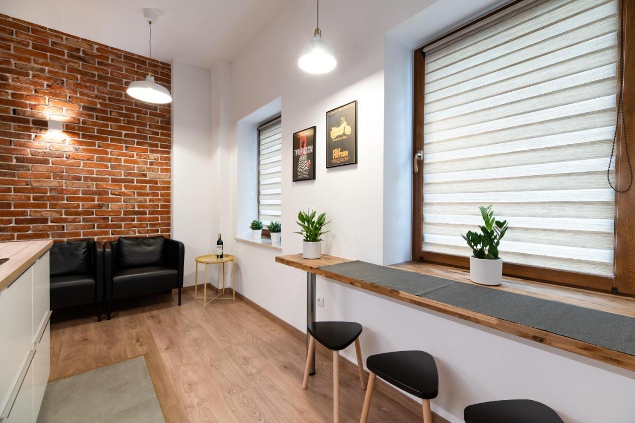 Apartamento Neo Unique & Bright Apartments, Free Parking, 15min Old Town & Kazimierz - By Homelike *