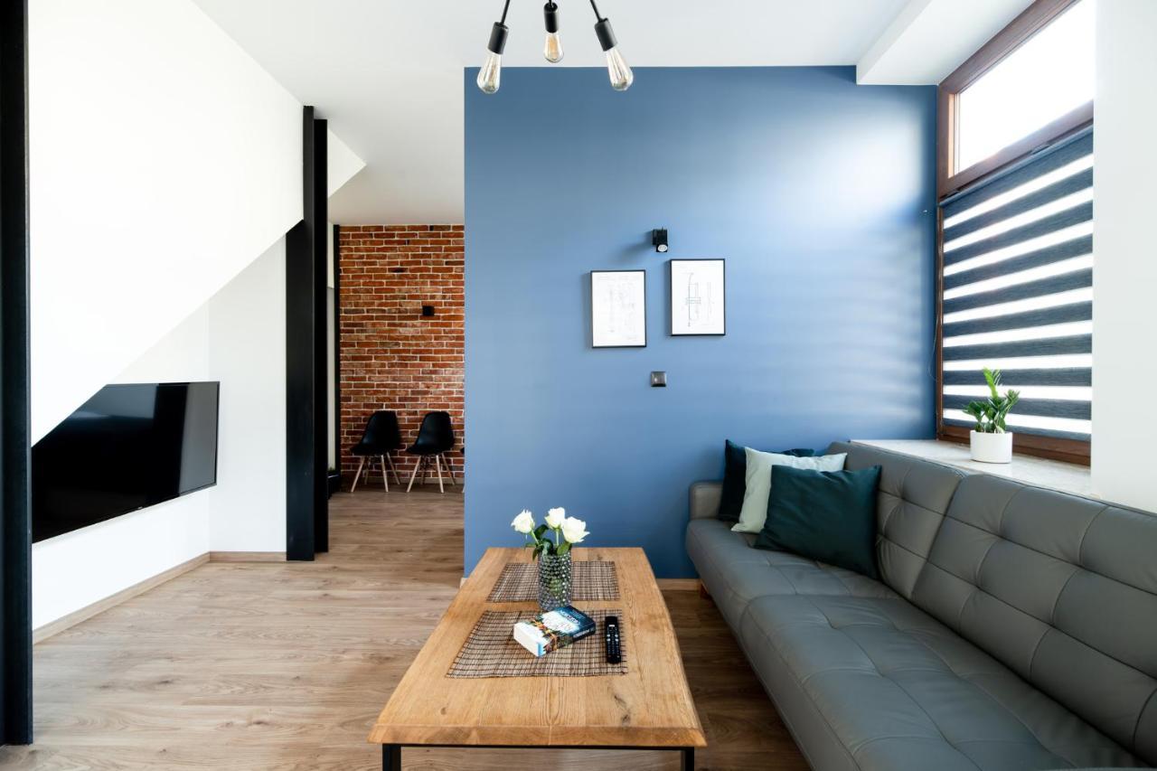 Apartment Neo Unique & Bright Apartments, Free Parking, 15min Old Town & Kazimierz - By Homelike Krakau